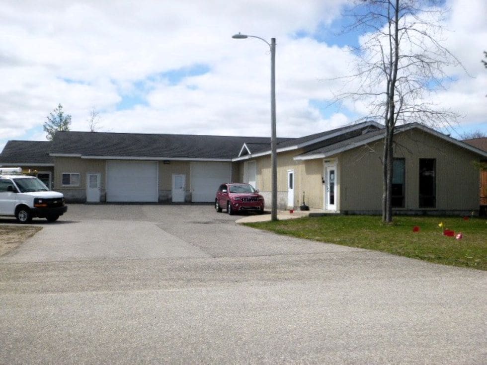 876 Robinwood Ct, Traverse City, MI for sale Building Photo- Image 1 of 25