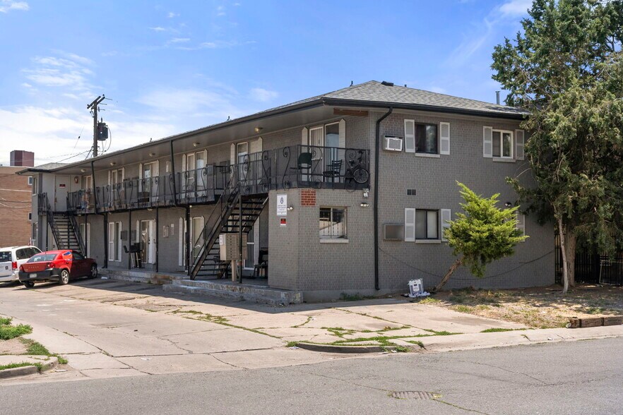 1474 Xenia St, Denver, CO à vendre - Photo du bâtiment - Image 2 de 25