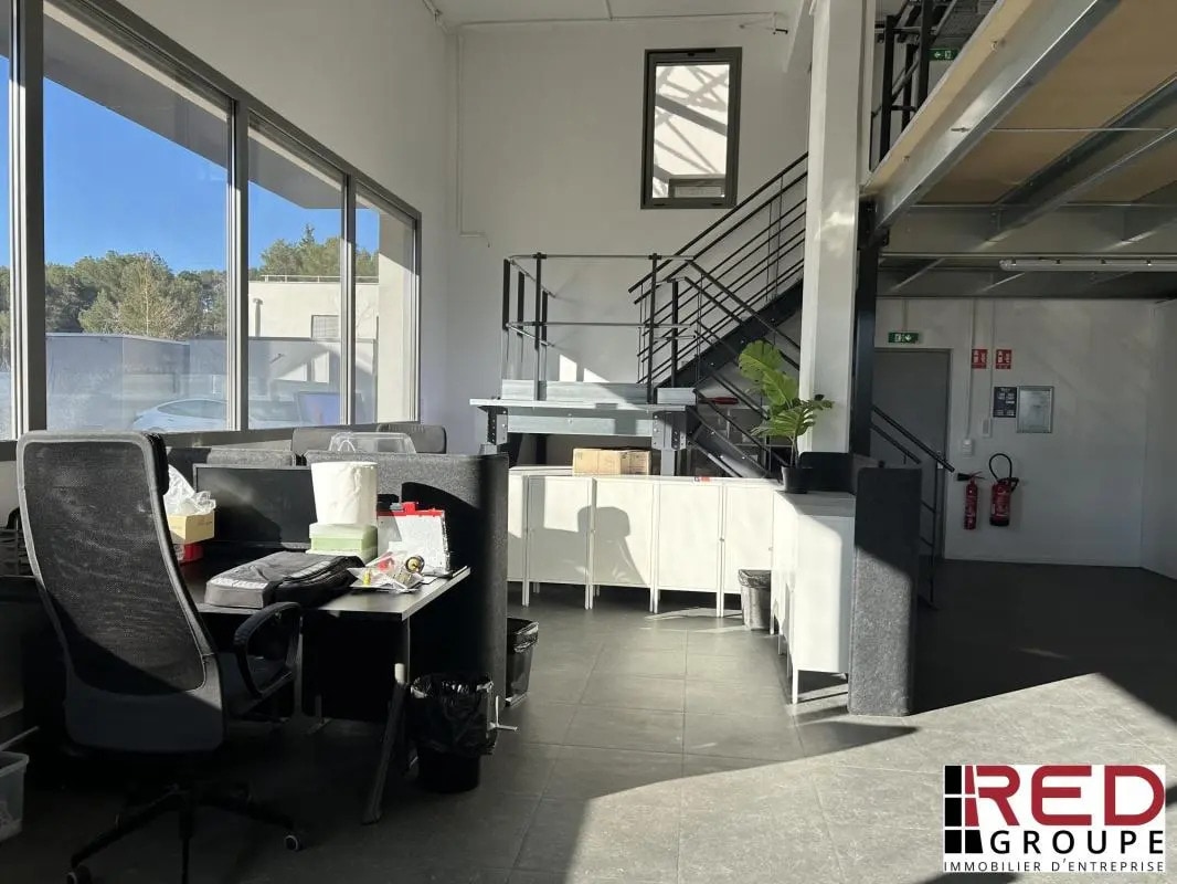 1480 Avenue D'Armenie, Gardanne à louer Photo intérieure- Image 1 de 14