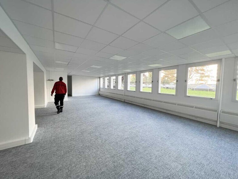 Flex dans Paris à louer - Photo intérieure - Image 2 de 9