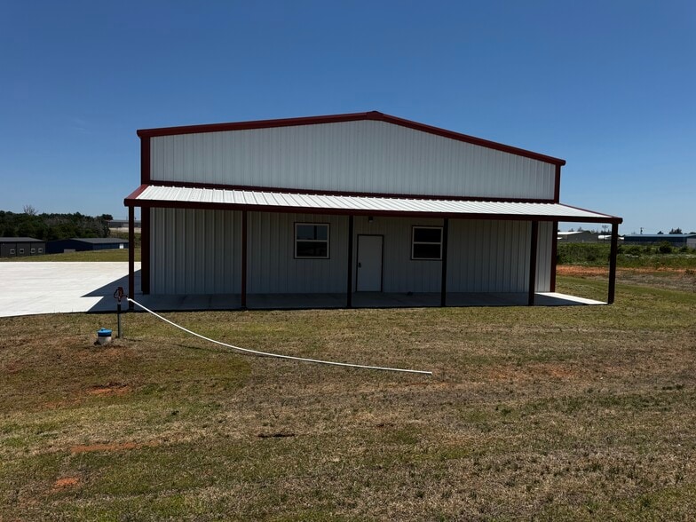 11734 Blacksand Dr, Edmond, OK for sale - Building Photo - Image 3 of 11