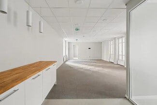 Plus de détails pour 262 Rue Du Faubourg Saint-Honoré, Paris - Bureau à louer