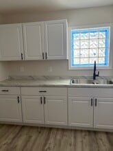 36931 State Road 54, Zephyrhills, FL à louer Photo intérieure- Image 1 de 3