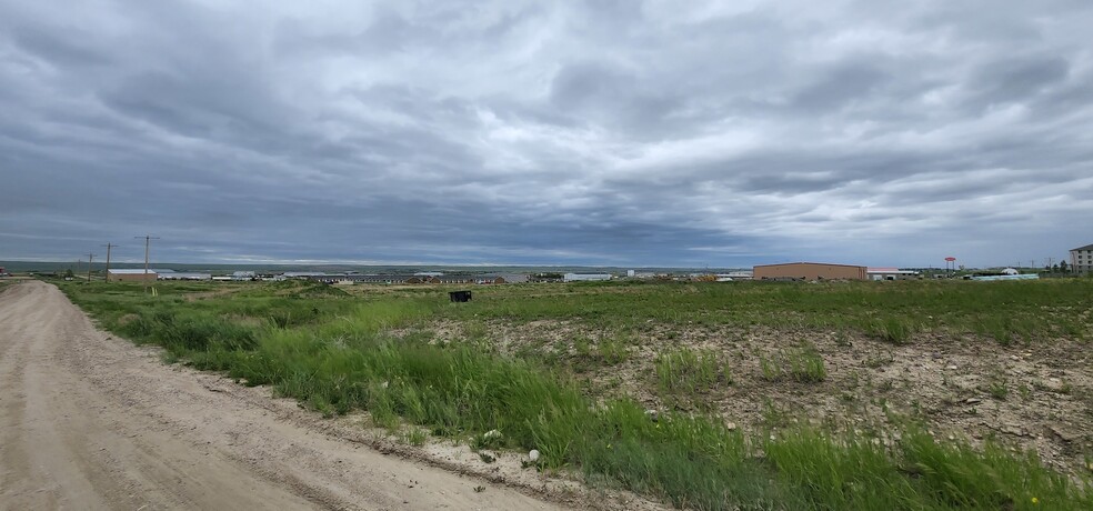 Lot 6, 58th St St NW, Williston, ND à vendre - Photo principale - Image 2 de 6