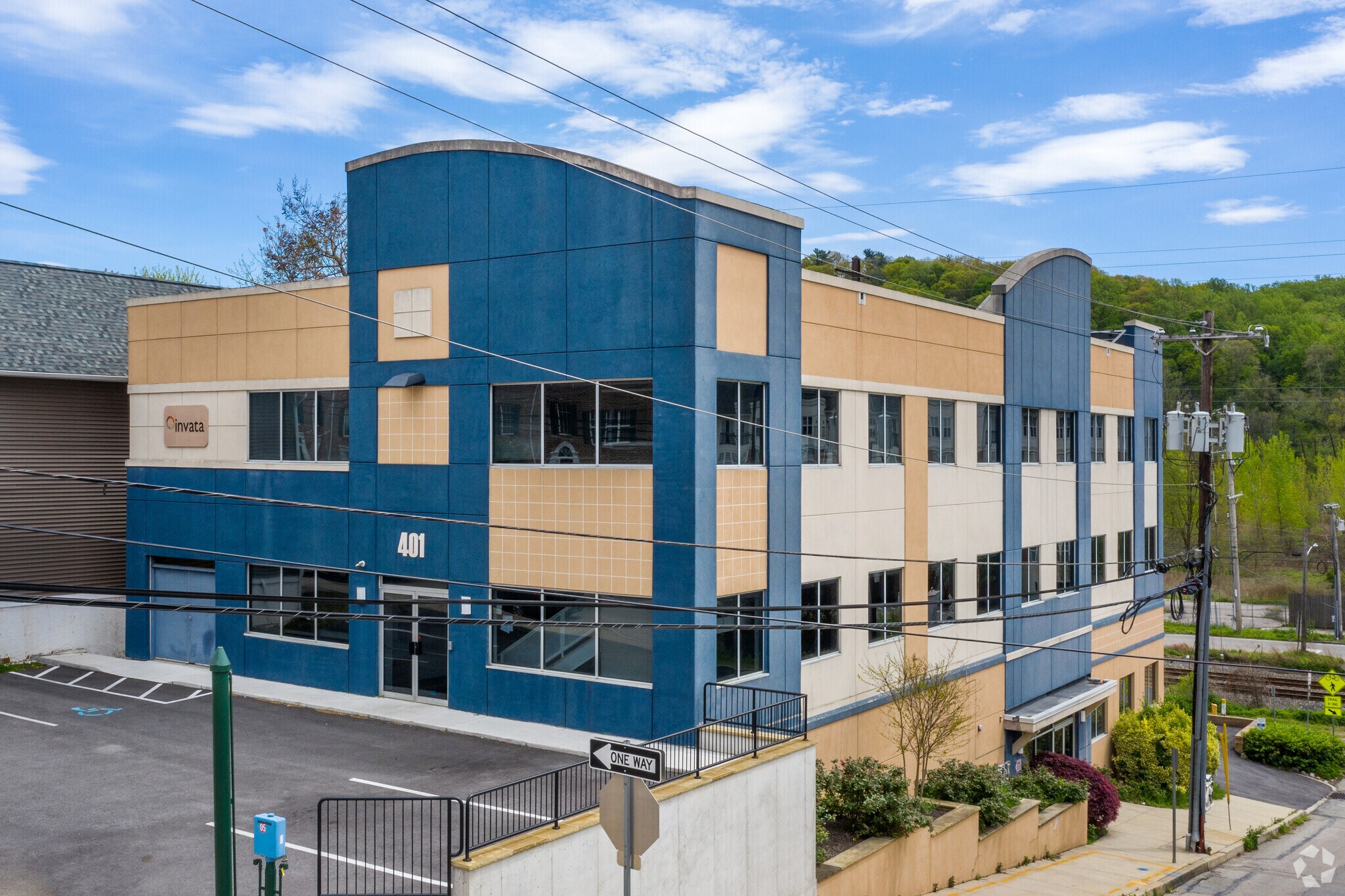 401 E Elm St, Conshohocken, PA for lease Primary Photo- Image 1 of 6