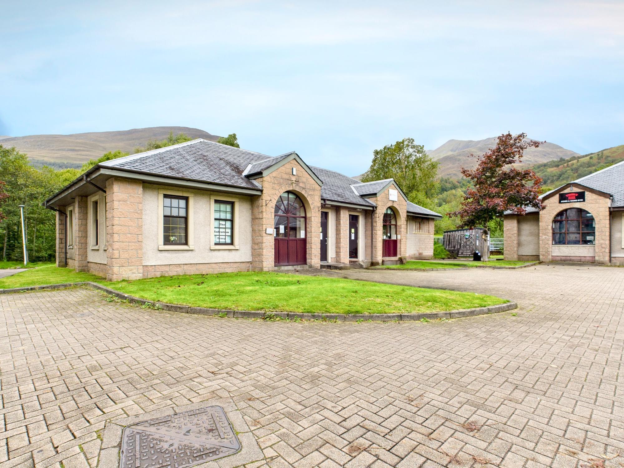 1A-1B Network Ct, Kinlochleven à louer Photo du bâtiment- Image 1 de 11