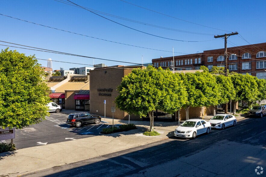 121-151 Vermont St, San Francisco, CA for lease - Building Photo - Image 2 of 5