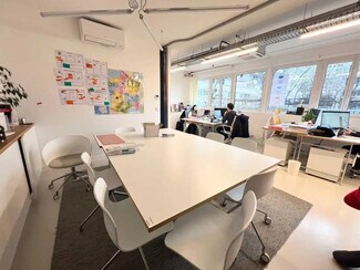 Plus de détails pour Bureau à vendre