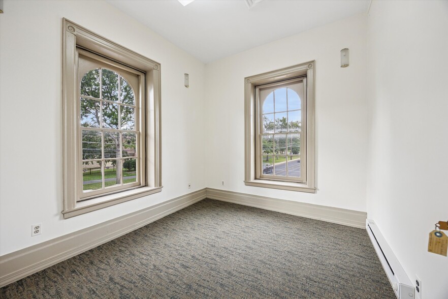 300 Pond St, Bristol, PA for sale - Building Photo - Image 2 of 26