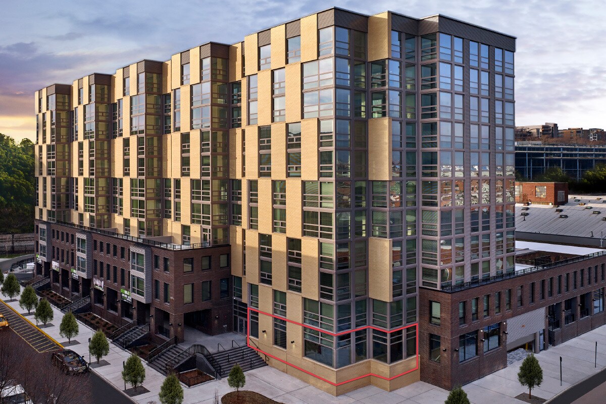 900 Monroe St, Hoboken, NJ à louer Photo du bâtiment- Image 1 de 5