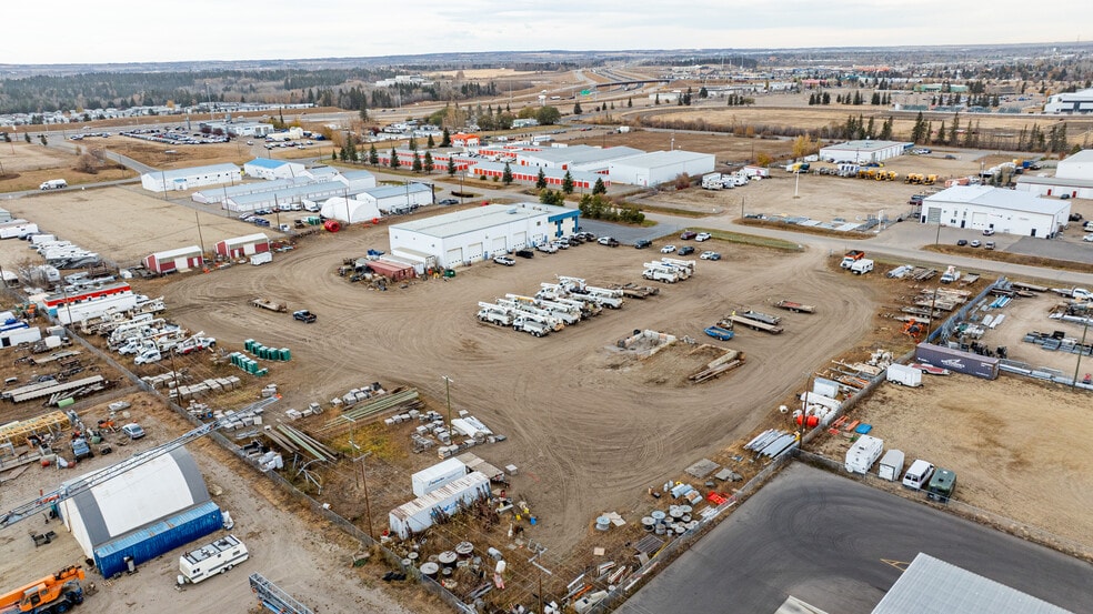 95 Poplar St, Red Deer County, AB à vendre - Aérien - Image 2 de 6