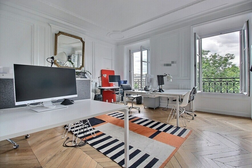 2 Rue De Clichy, Paris for lease - Interior Photo - Image 3 of 8