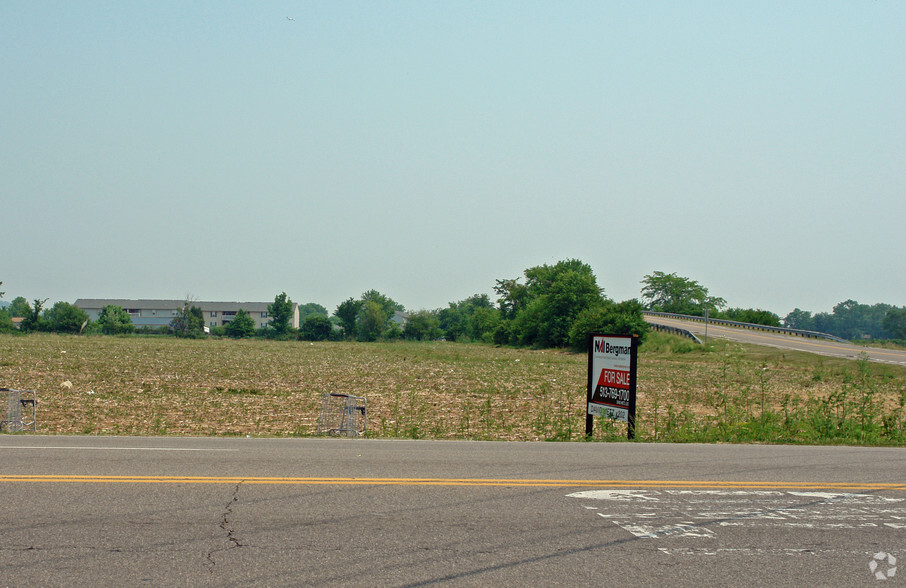 Harrison Ave, Harrison, OH à vendre - Photo principale - Image 1 de 1