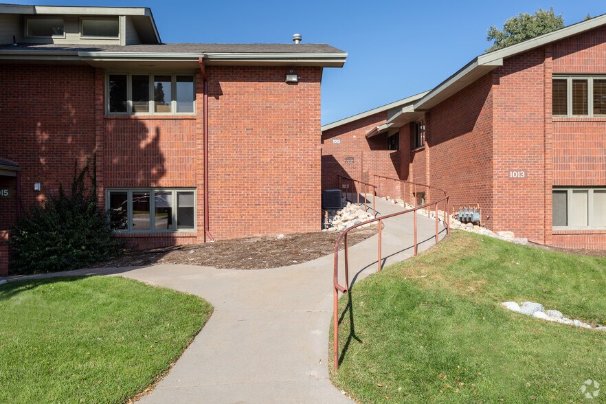 1009 37th Avenue Ct, Greeley, CO for sale - Building Photo - Image 3 of 23