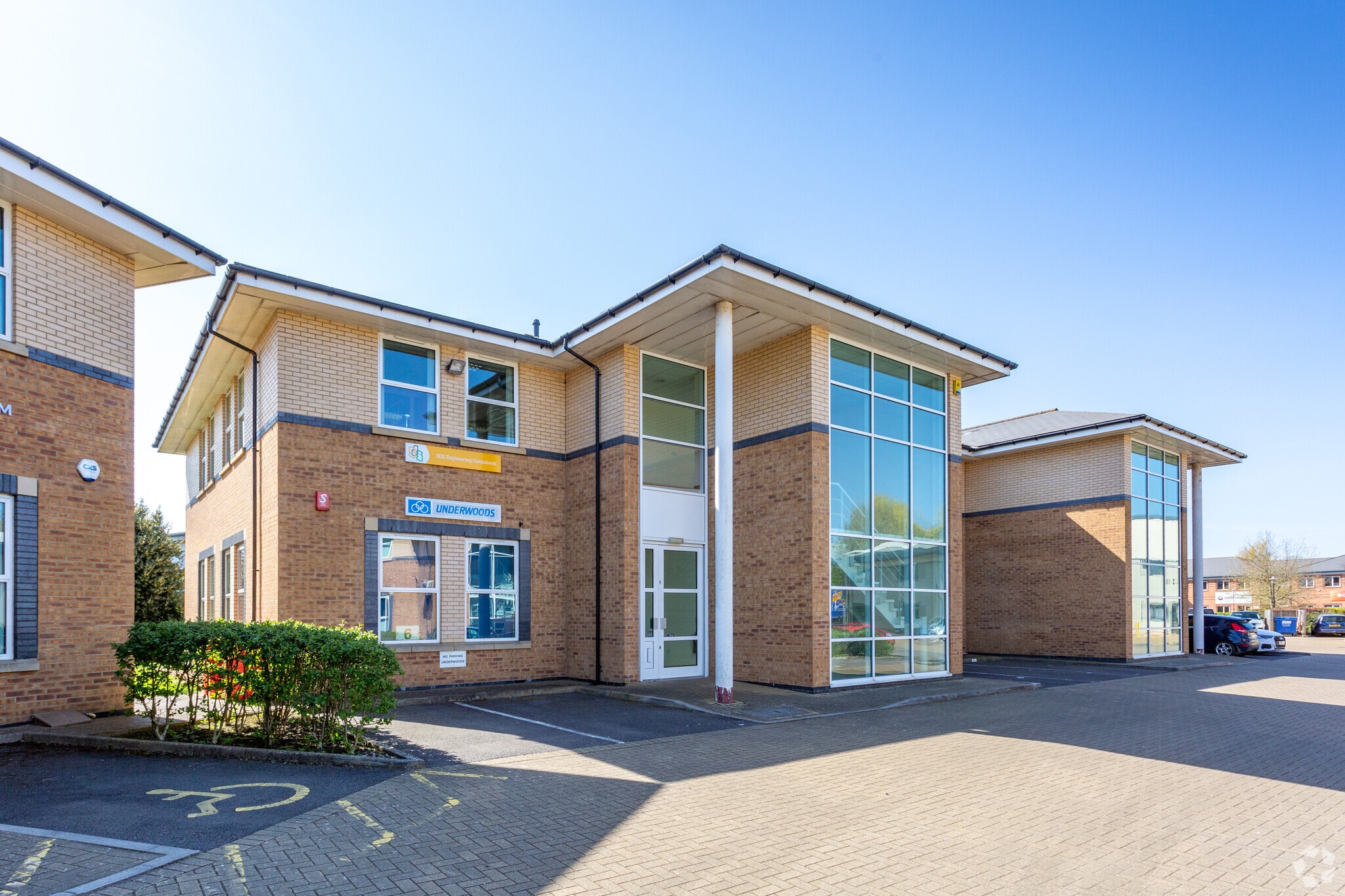 Barns Ground, Kenn for lease Primary Photo- Image 1 of 3