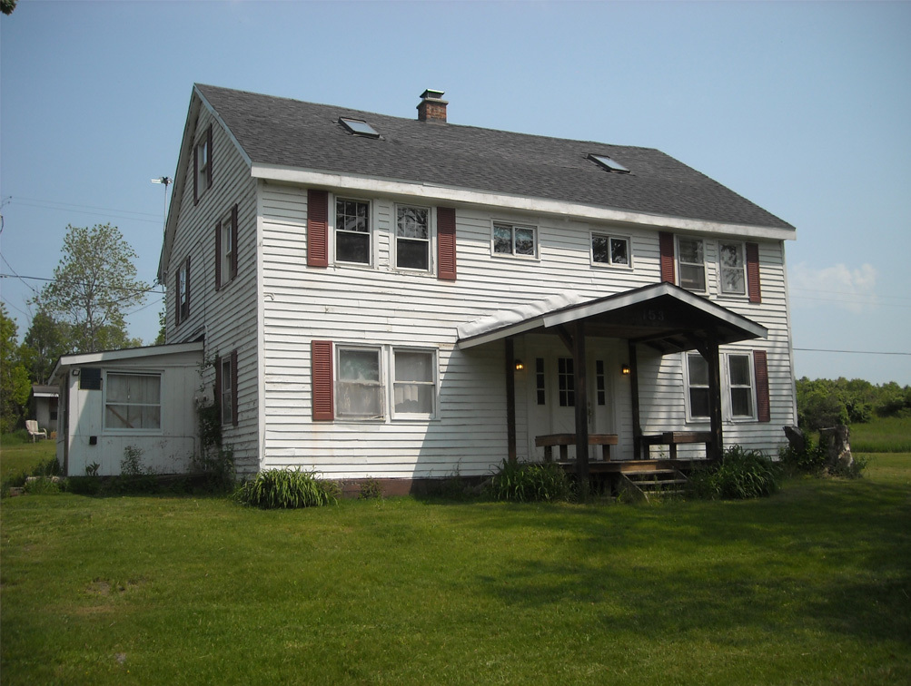 153 Croll Rd, Valley Falls, NY for sale Primary Photo- Image 1 of 1