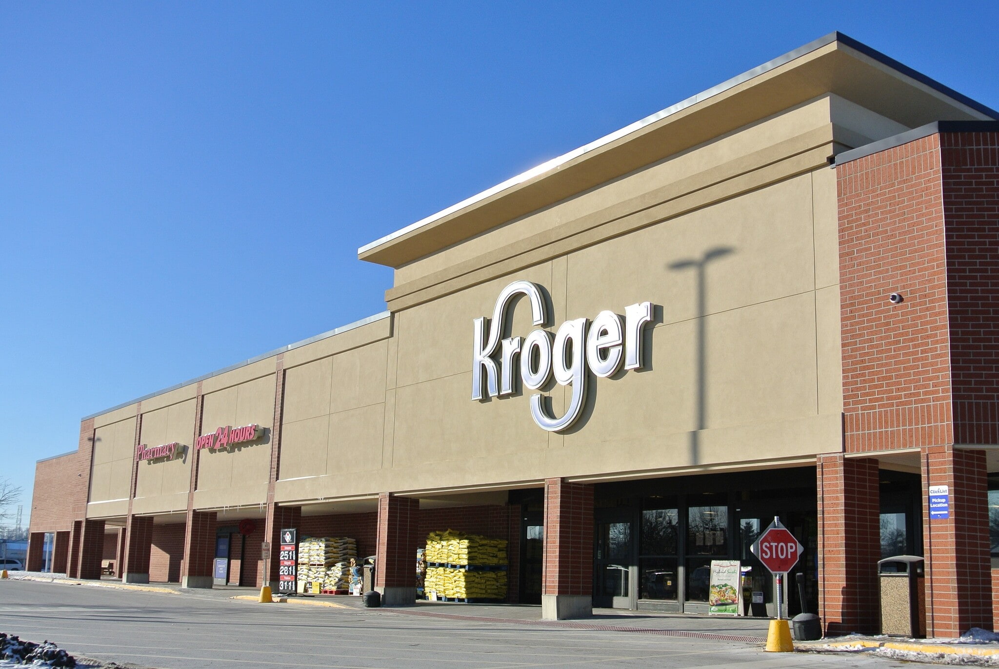 4200 S East St, Indianapolis, IN for lease Building Photo- Image 1 of 17