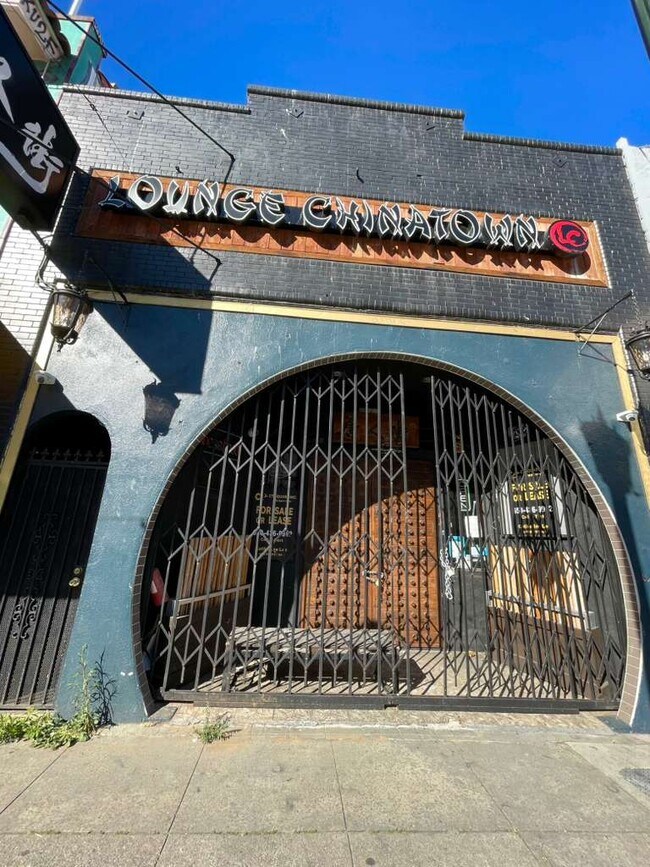 Plus de détails pour 366 8th St, Oakland, CA - Commerce de détail à vendre