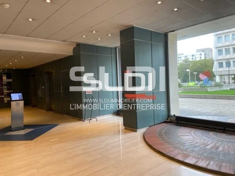 20 Boulevard Eugène Deruelle, Lyon à louer - Hall d’entrée - Image 3 de 8