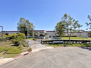 2717 Aviation Way, Santa Maria, CA for lease Interior Photo- Image 1 of 18