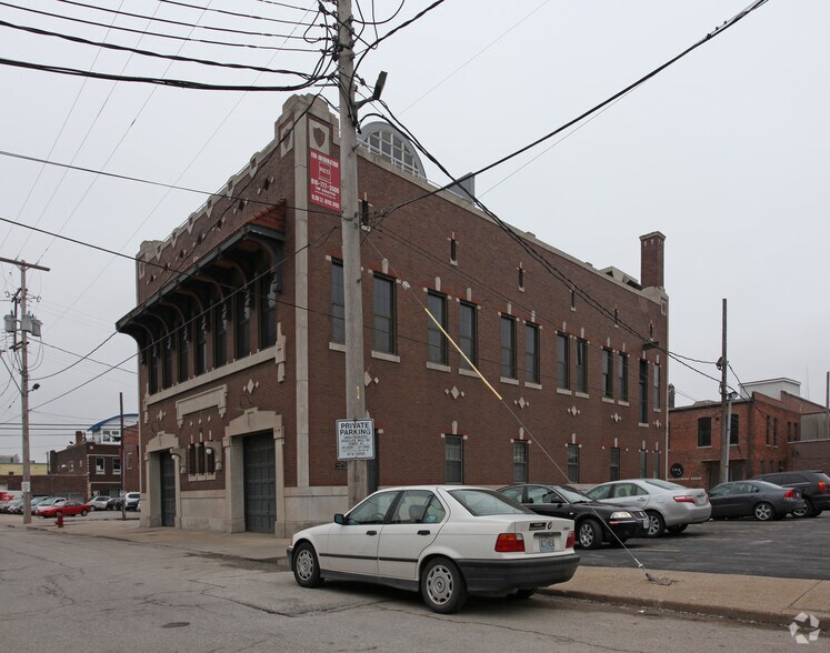 215 W 19th St, Kansas City, MO à louer - Photo du bâtiment - Image 2 de 3