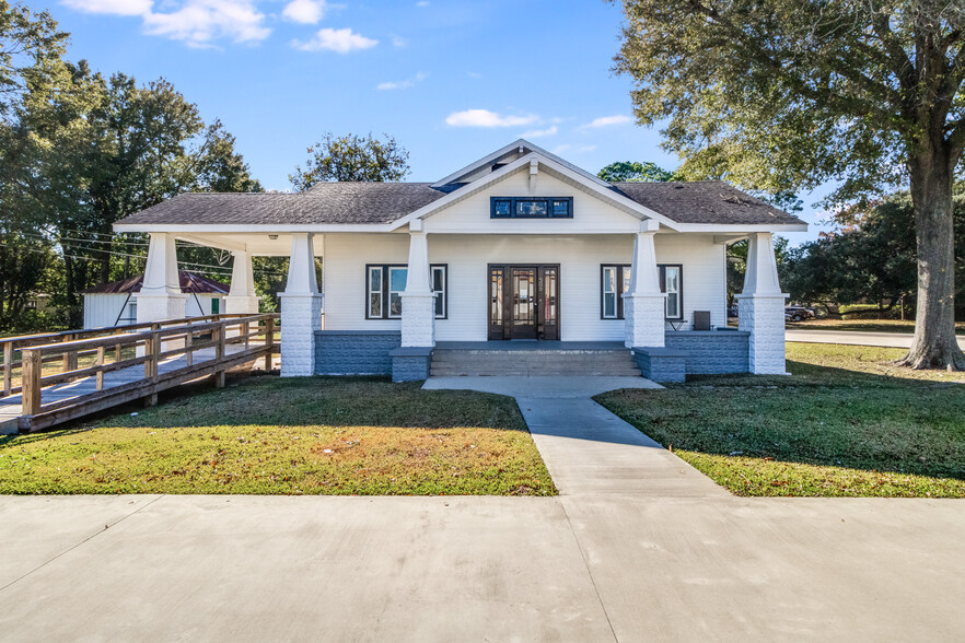 506 E Main St, Broussard, LA for sale - Primary Photo - Image 1 of 1