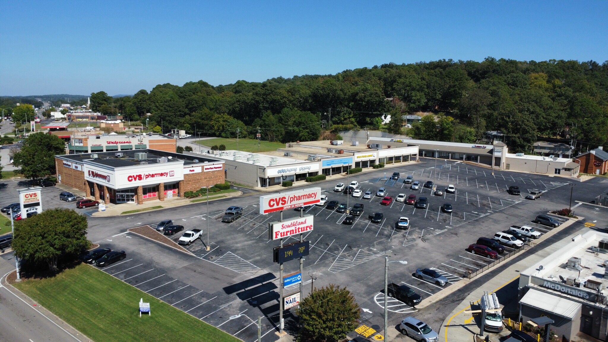 224-228 Gadsden Hwy, Birmingham, AL for lease Building Photo- Image 1 of 6