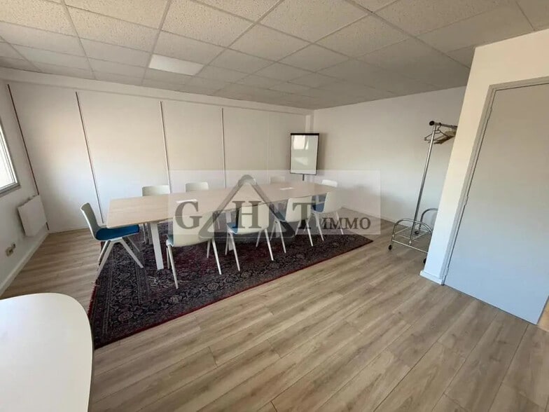 Bureau dans Marcoussis à louer - Photo intérieure - Image 2 de 5