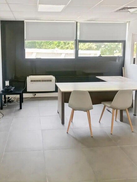 Bureau dans Marseille à louer - Photo intérieure - Image 3 de 9