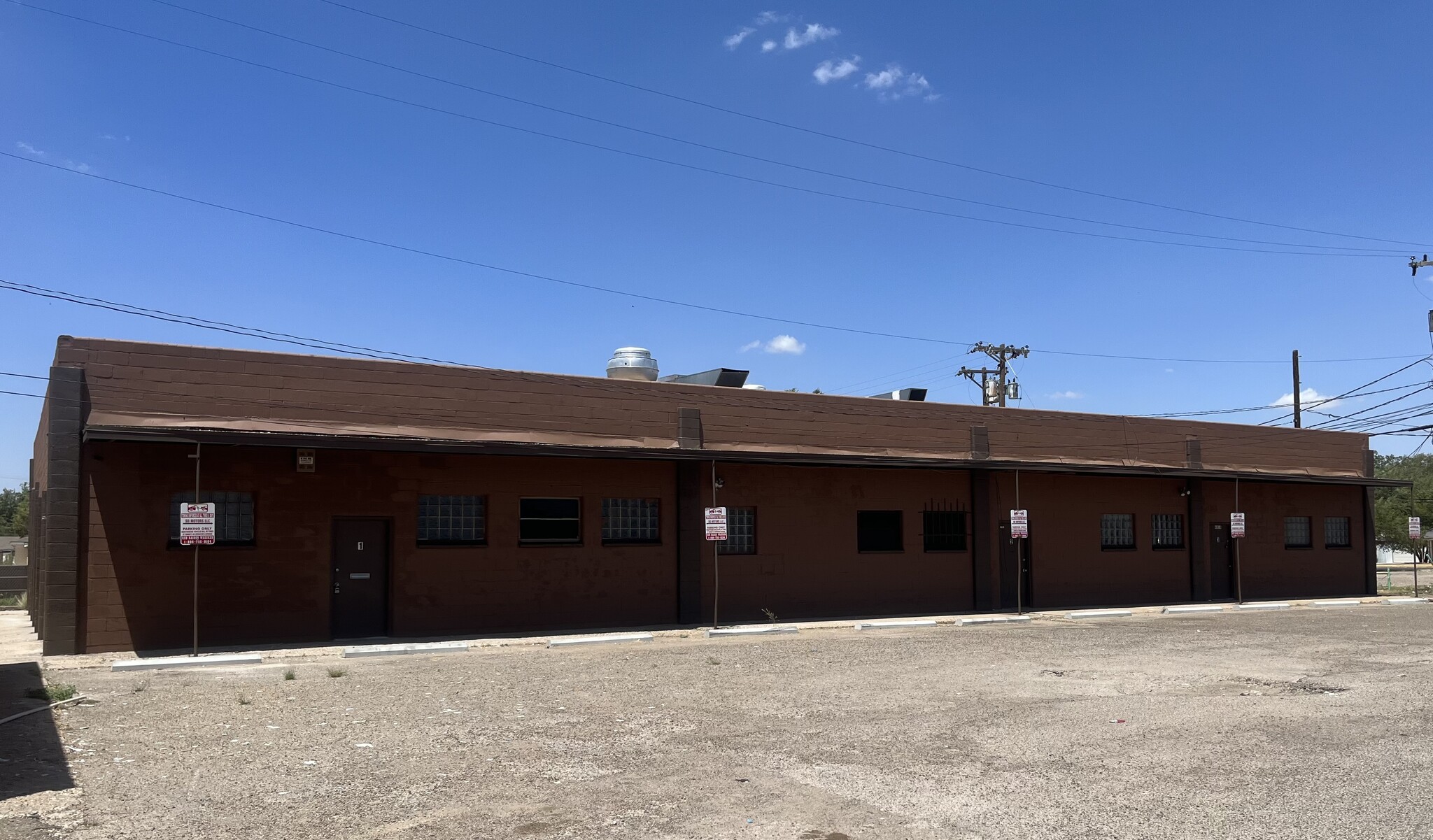 4820 Avenue Q, Lubbock, TX for lease Building Photo- Image 1 of 11