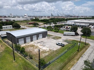 More details for 519 N Broadway St, La Porte, TX - Industrial for Lease