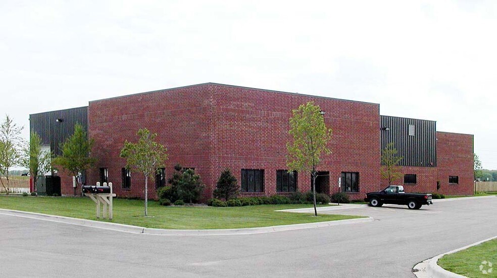 1350 W Washington St, West Chicago, IL à louer - Photo du bâtiment - Image 3 de 5