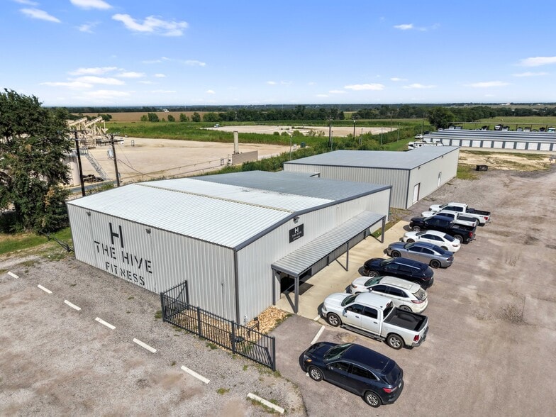 2762 State Highway 21 E, Caldwell, TX for lease - Building Photo - Image 3 of 31