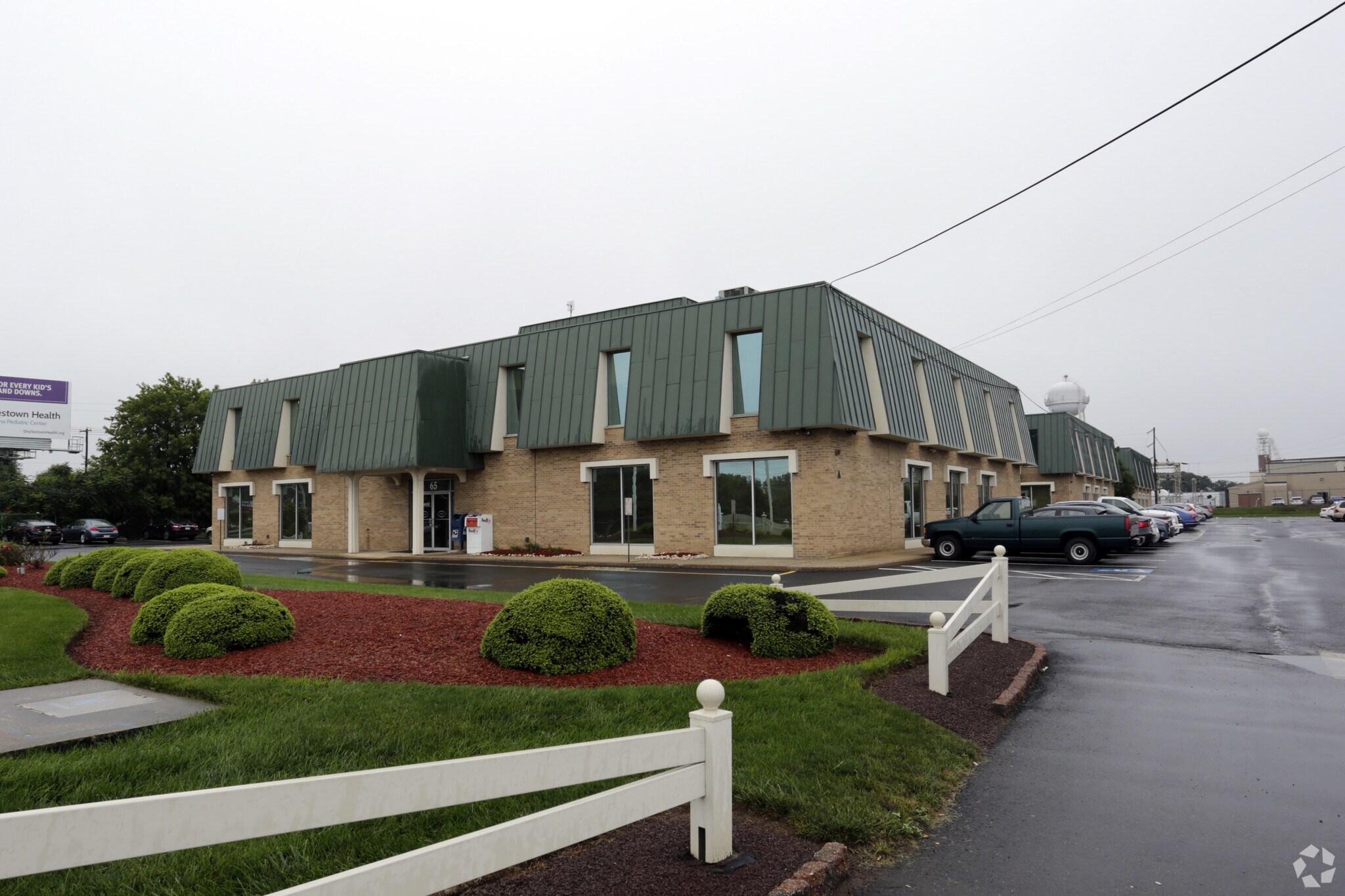 65 W Street Rd, Warminster Township, PA à louer Photo du bâtiment- Image 1 de 13