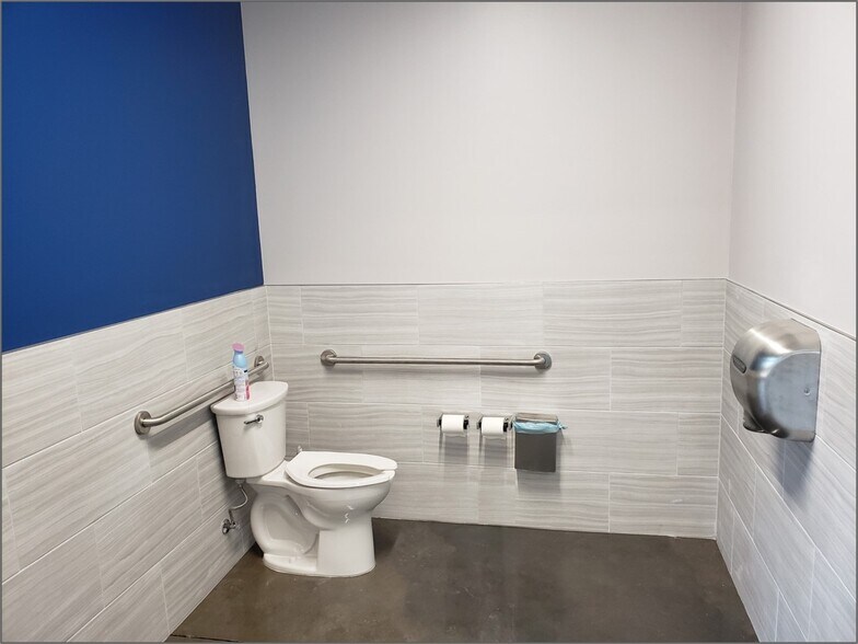 6615 Stewart Rd, Galveston, TX à louer - Photo intérieure - Image 2 de 27