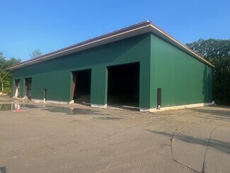 Plus de détails pour 21 Daniels Way, Cranston, RI - Industriel à louer