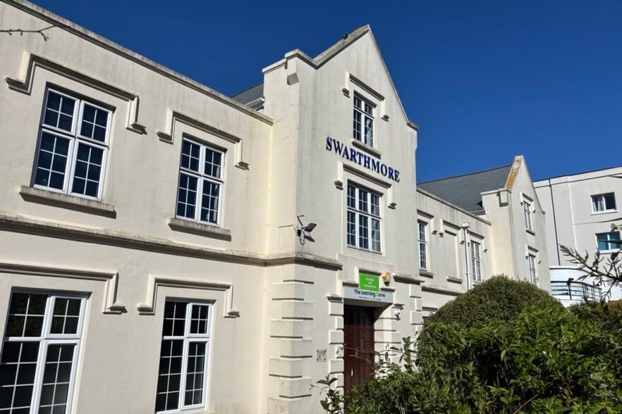 76-78 Mutley Plain, Plymouth for lease - Building Photo - Image 2 of 3