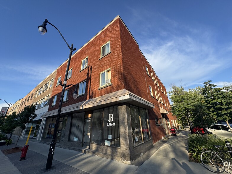 4640 Sainte-Catherine E, Montréal, QC à louer - Photo du bâtiment - Image 2 de 11