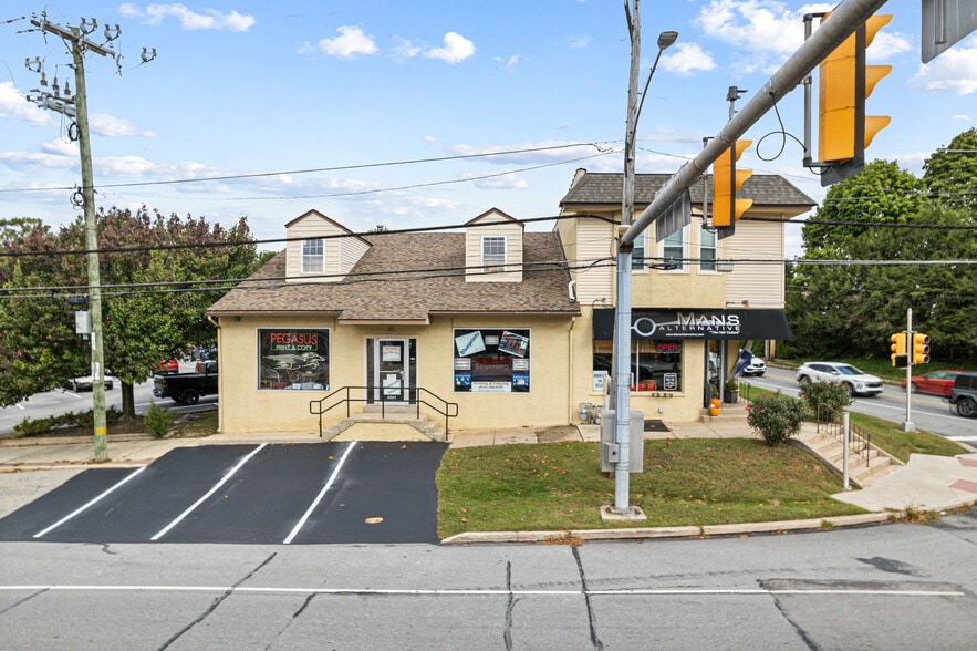 2501 W Chester Pike, Broomall, PA for sale - Building Photo - Image 3 of 15