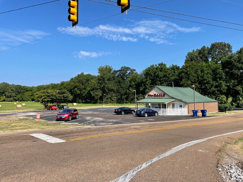 NWC Hwy 57 & Hwy 196, Piperton, TN à vendre - Photo du bâtiment - Image 3 de 5
