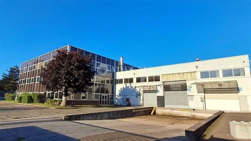 Industriel dans Buc à louer Photo du bâtiment- Image 1 de 13