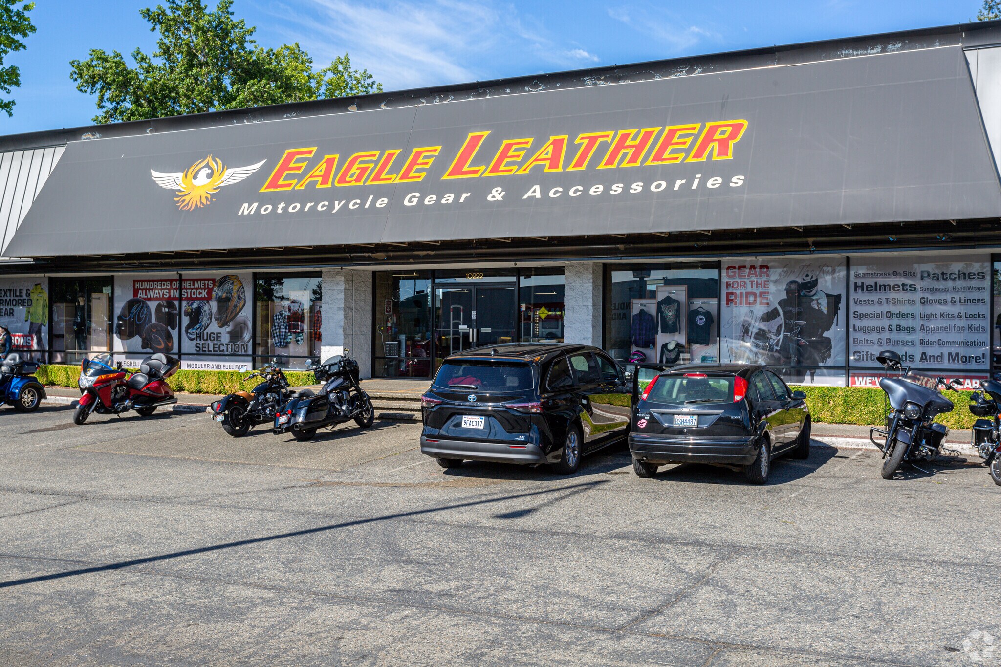 10222 S Tacoma Way, Lakewood, WA à louer Photo du bâtiment- Image 1 de 24