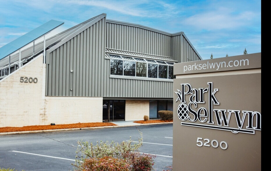 5200 Park Rd, Charlotte, NC for lease - Building Photo - Image 1 of 8