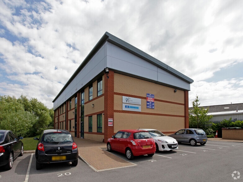9 George Mann Rd, Leeds à vendre - Photo du bâtiment - Image 3 de 3