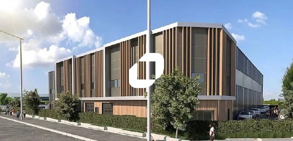 Flex in Torcy for lease - Building Photo - Image 1 of 1