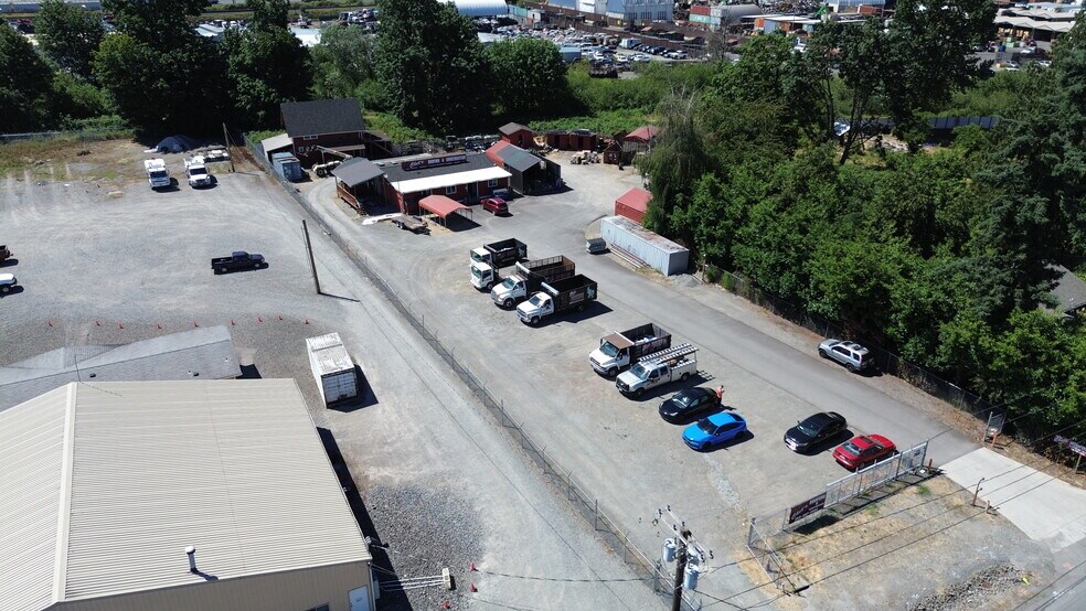 26301 S 79th Ave, Kent, WA à vendre - Photo du bâtiment - Image 2 de 4