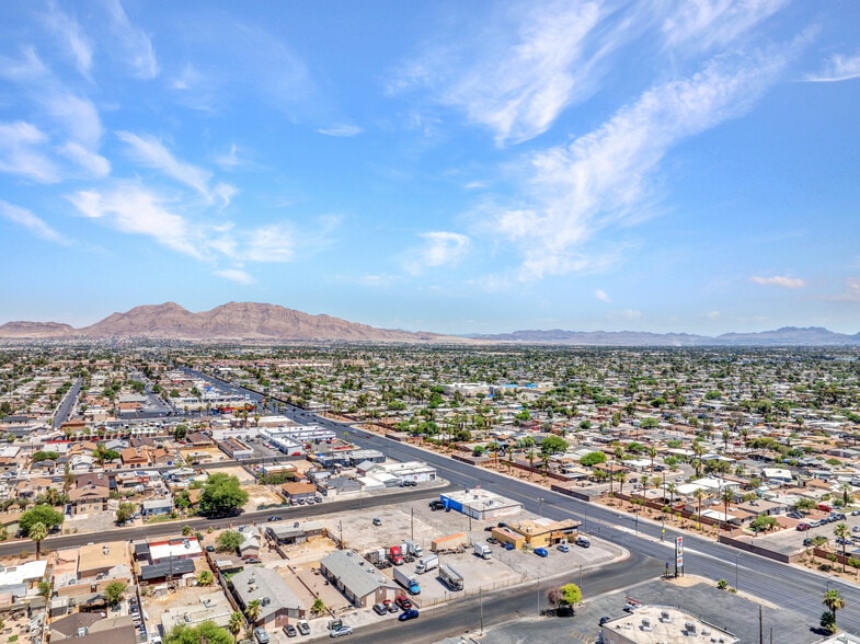2722 E Lake Mead Blvd, North Las Vegas, NV for lease - Aerial - Image 3 of 8