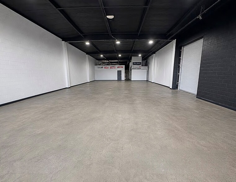 353 S Clarence St, Los Angeles, CA for lease - Building Photo - Image 1 of 4