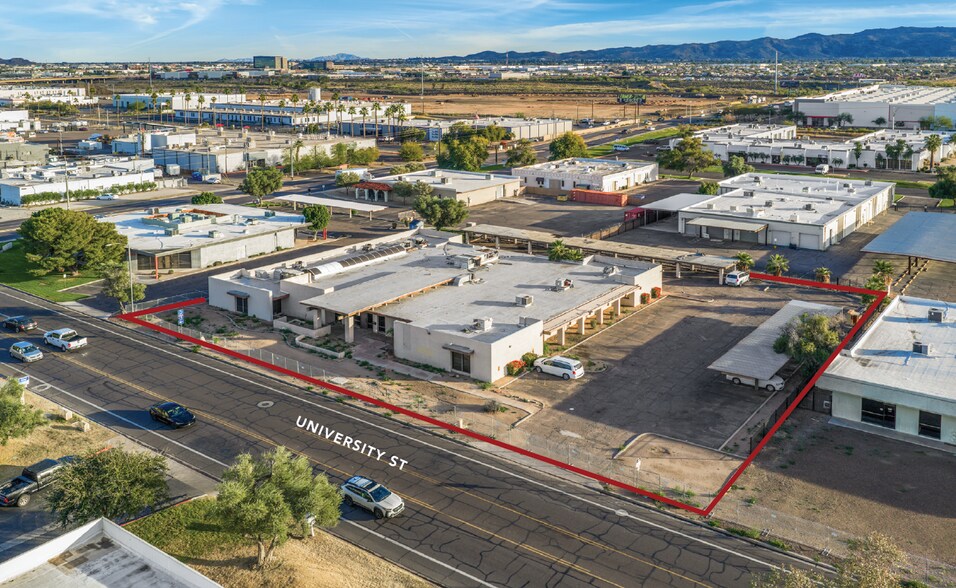 2345 E University Dr, Phoenix, AZ à vendre - Photo principale - Image 1 de 6
