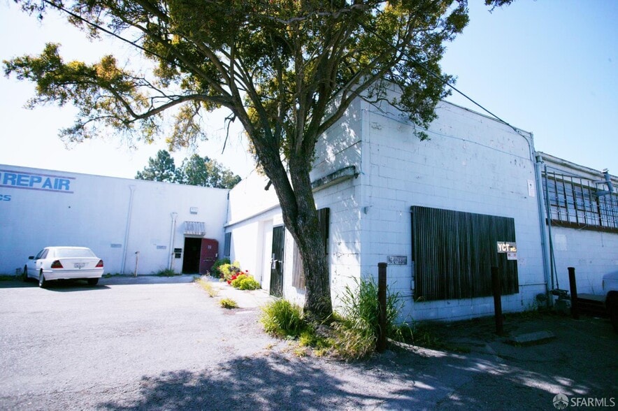 611 85th Ave, Oakland, CA for sale - Building Photo - Image 2 of 28